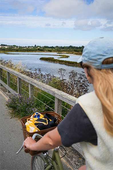 Balade à vélo marais de Müllembourg ©Quentin Boulegon