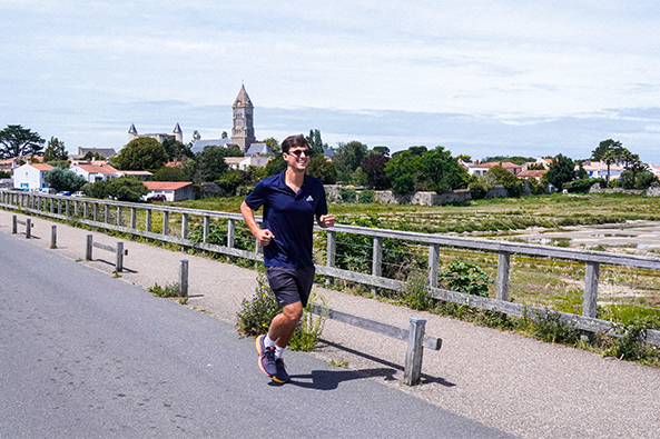 Running à la jetée jacobsen marais Müllembourg ©Léa Filisetti