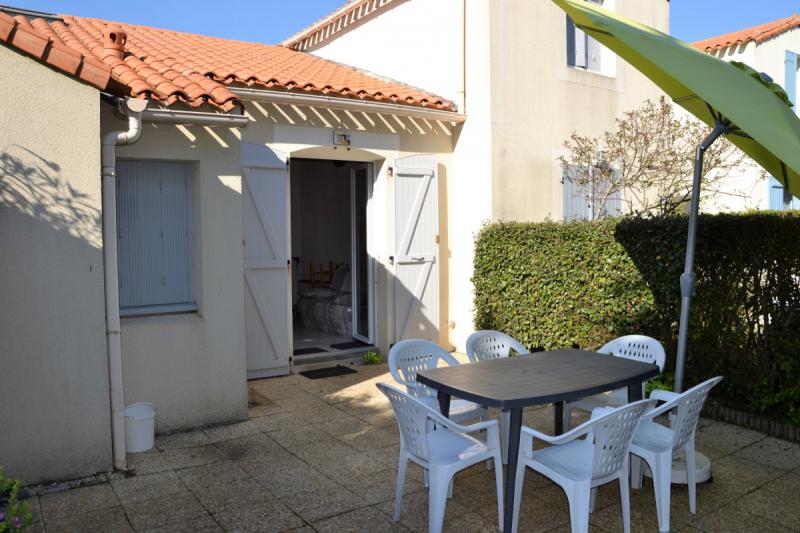 APPA BJ05015 / Location de vacances pour 5 personnes dans une résidence privée proche plage